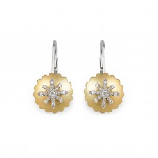 オーダーメイドジュエリー  スカラップフラワー ピアス E131H25922-W（4週間発送）