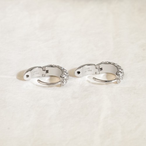 ラウンドパヴェフープピアス E171H25929-W（4週間発送） | ピアス