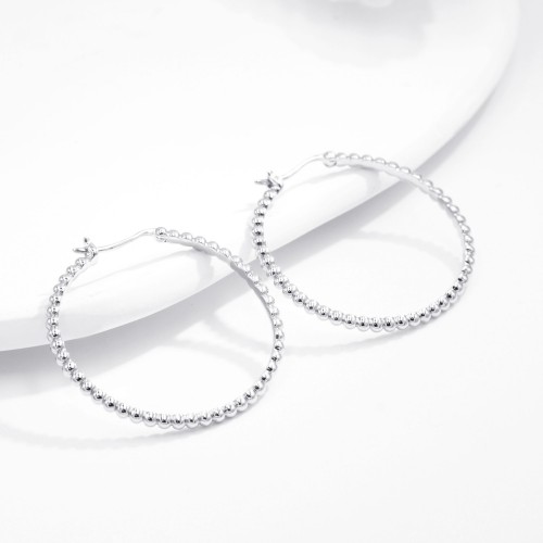 ルミナスビーズフープピアス E131H25627-W(4週間発送) ルミナスビーズフープピアス E34W206(4週間発送) | ピアス