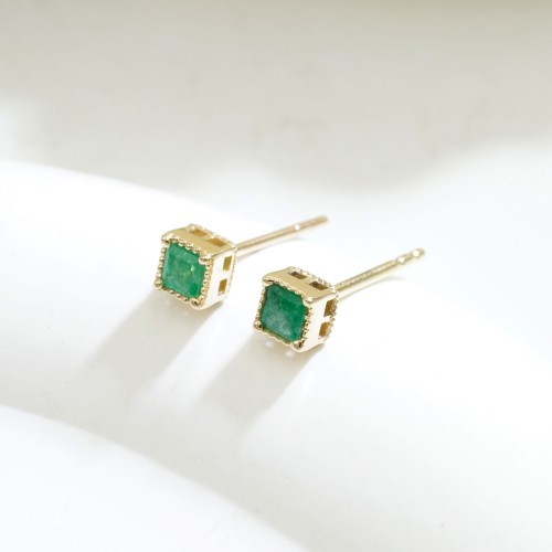 K10 エメラルドスタッドピアス 即発送可 230731-002 | 特売即納品
