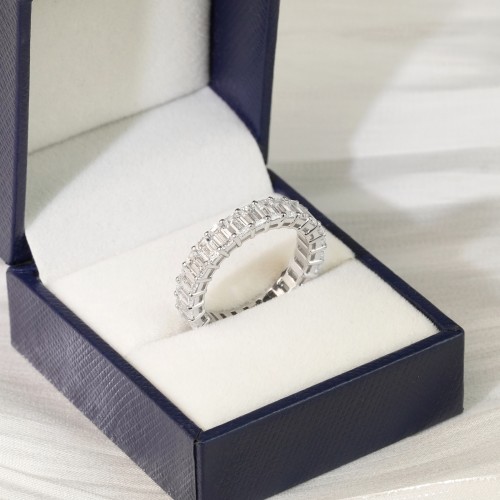 ママ♡最高級ソナダイヤモンド　エメラルドカット　フルエタニティリング TIFFANY&Co. ティファニー ソレスト エメラルドカット