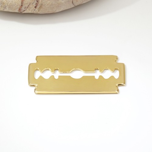 カミソリの刃型ペンダントトップ P001H2461（4週間発送） | ペンダント  