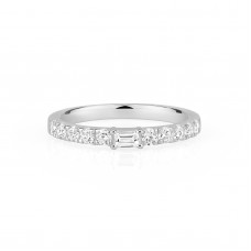 オーダーメイドジュエリー  エメラルドカットセンターハーフエタニティリング 即購入可 20260331-012